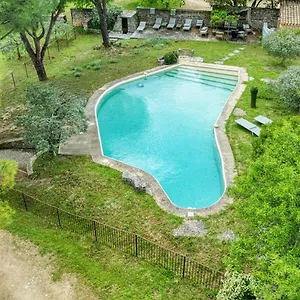  Hébergement de vacances Bastide Des Moulins